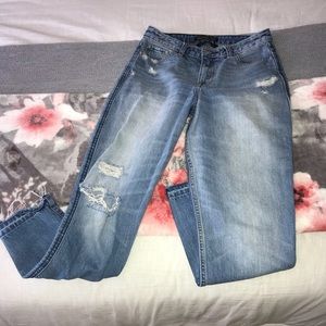 Abercrombie & Fitch Boyfriend Jeans